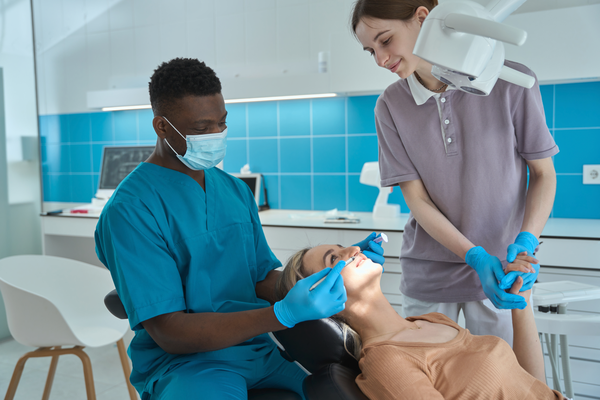dental assistant