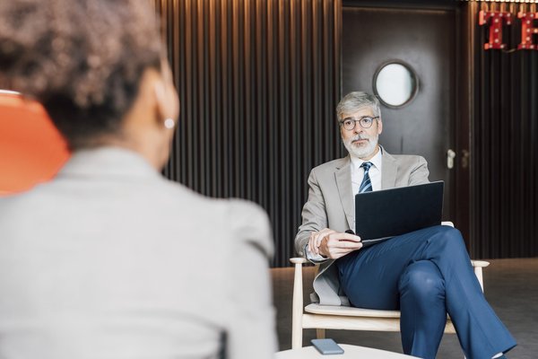 italy-business-people-talking-in-creative-studio-2025-04-04-22-36-56-utc